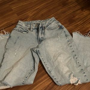 Old Navy Ripped Jeans Size 0